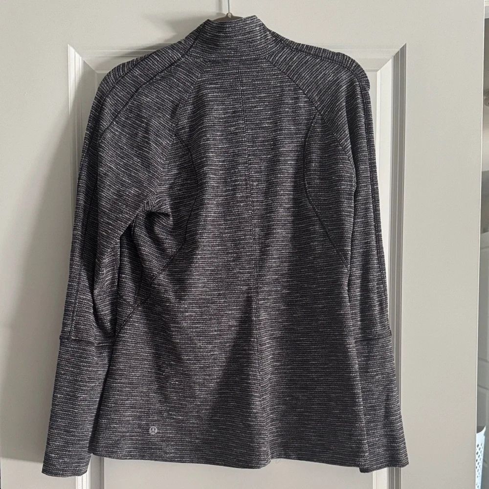 Lululemon Athletica Black and White Striped Top - Picture 3 of 4